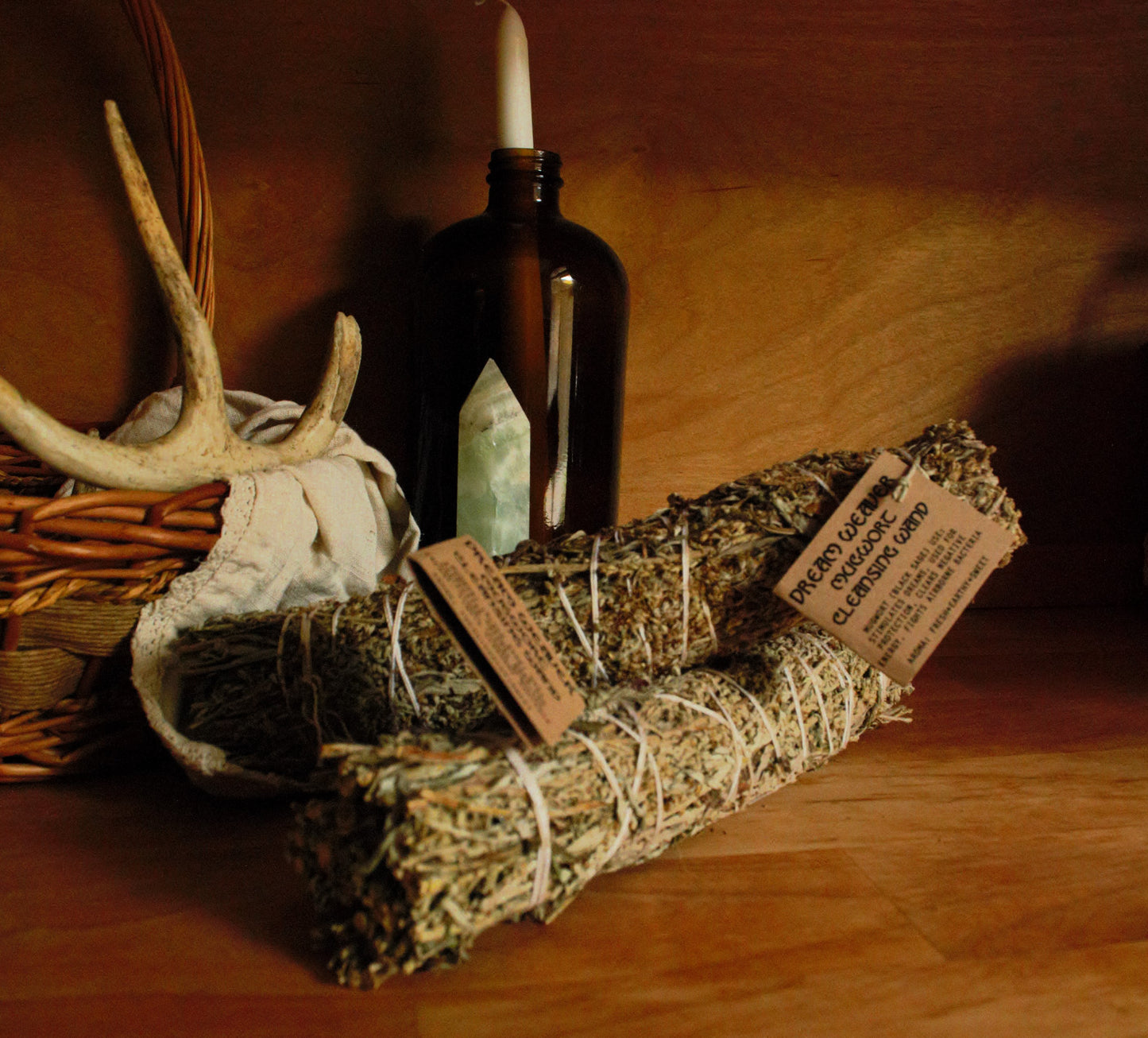 Mugwort Smudge Wand - Non-toxic Aromatherapy, Organic, Cleansing, Fights Airborne Bacteria