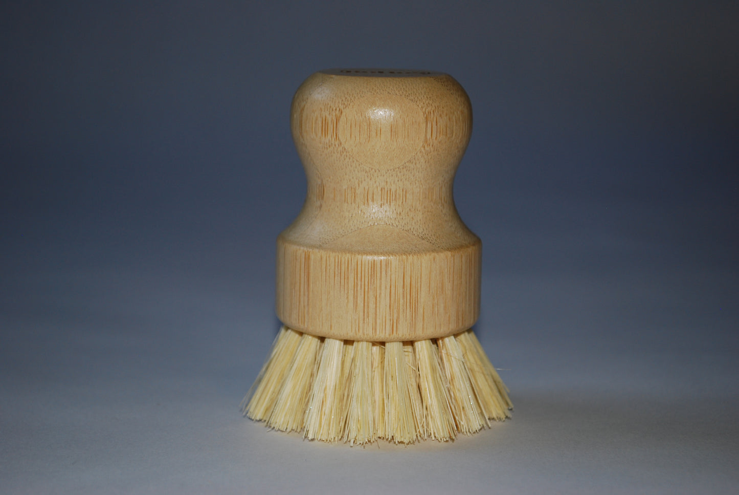 Hand-held Bamboo Pot Scrubber - Compostable, Plastic-free